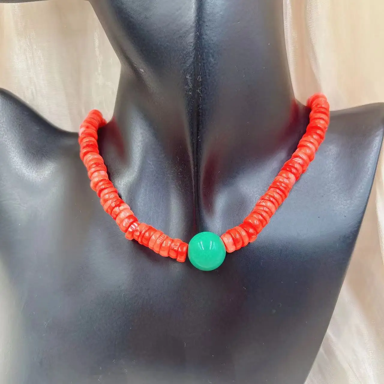 Freshwater Line - ナイジェリアの結婚式の襟のネックレス,花嫁のジュエリー,丸いターコイズ,天然の海,短いバンブーオレンジコーラル,17インチ