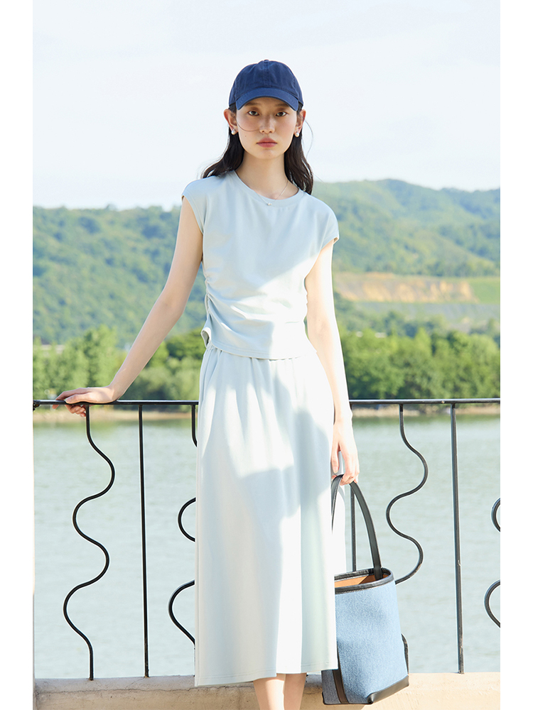 Fly Line - Ziqiao-女性用半袖Tシャツとスカートのセット,スリミングトップ,リラックスしたエクササイズ,夏,新品,24zq92476,24zq92477